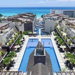 Apartahotel Aldea Thai By Blue Oceanfront